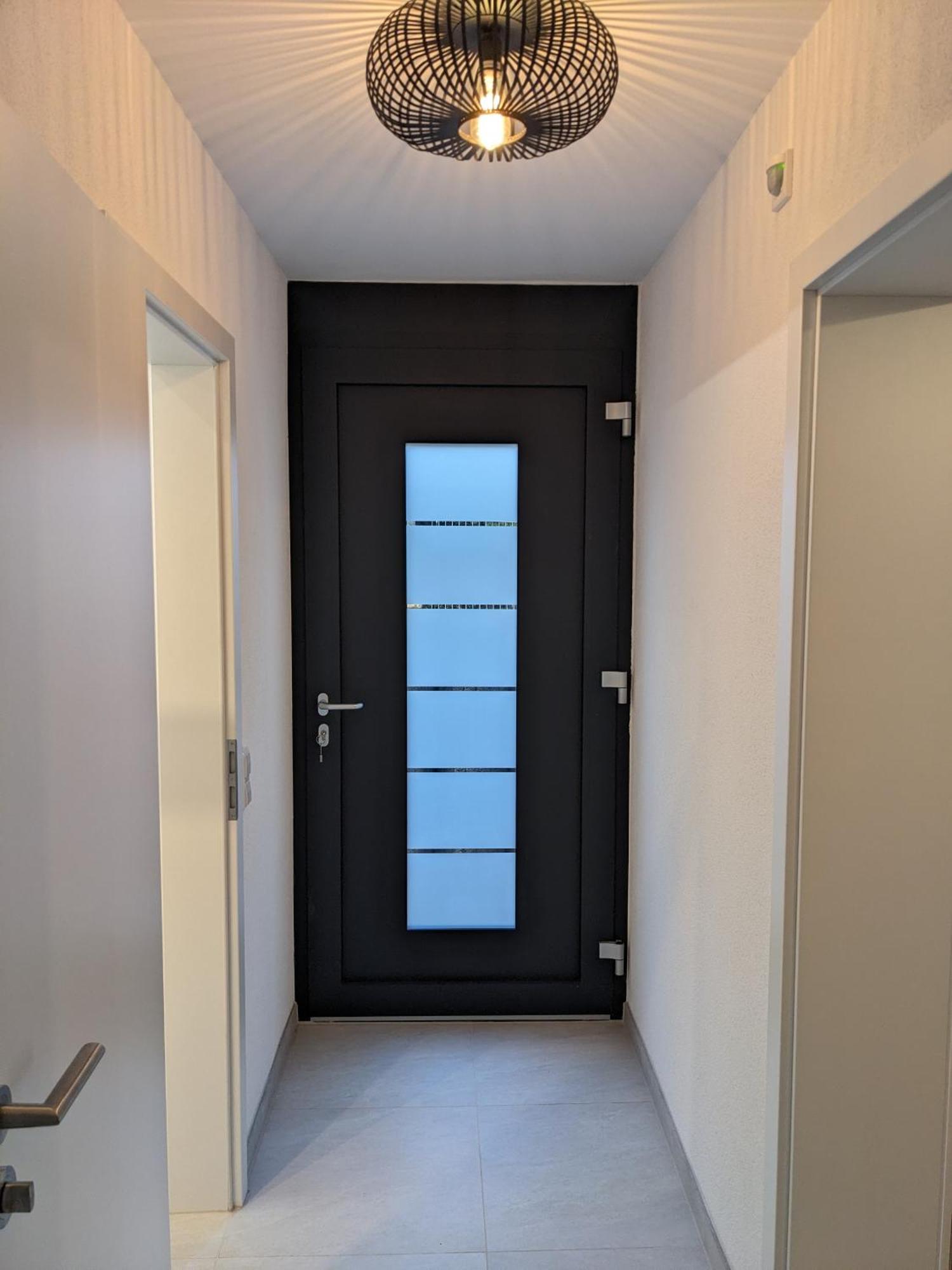 Modernes 1- Zimmer- Apartment Am Fusse Des Hohenstaufen Goeppingen Exterior photo